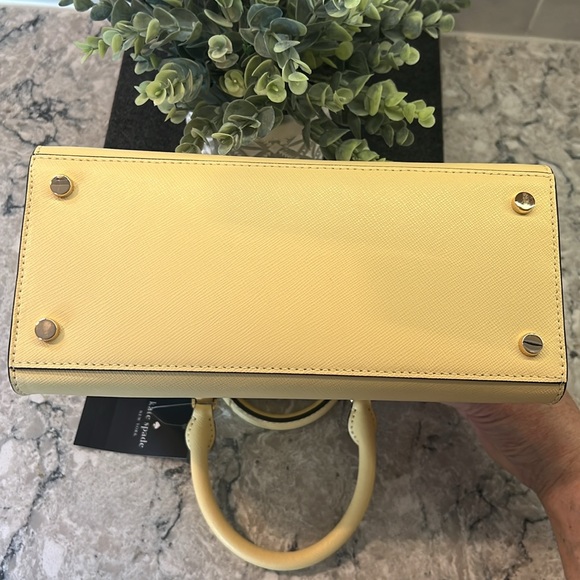 🎉Host Pick🎉Kate Spade Madison Small Satchel in Butter Color - Picture 12 of 14